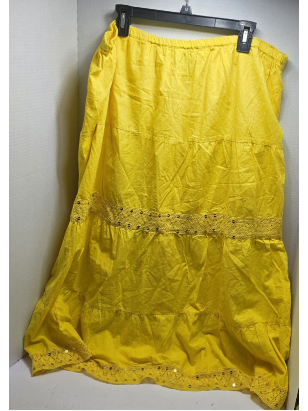 Yellow Women's Faded Glory Long Skirt With Sequin And Lace 2XL